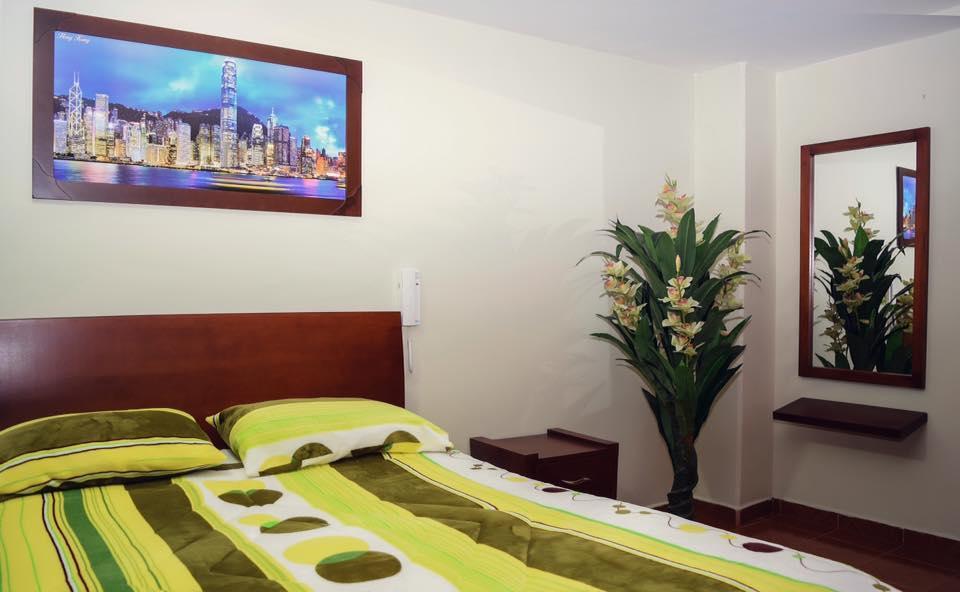 Hotel Reina Isabella Ipiales Dış mekan fotoğraf