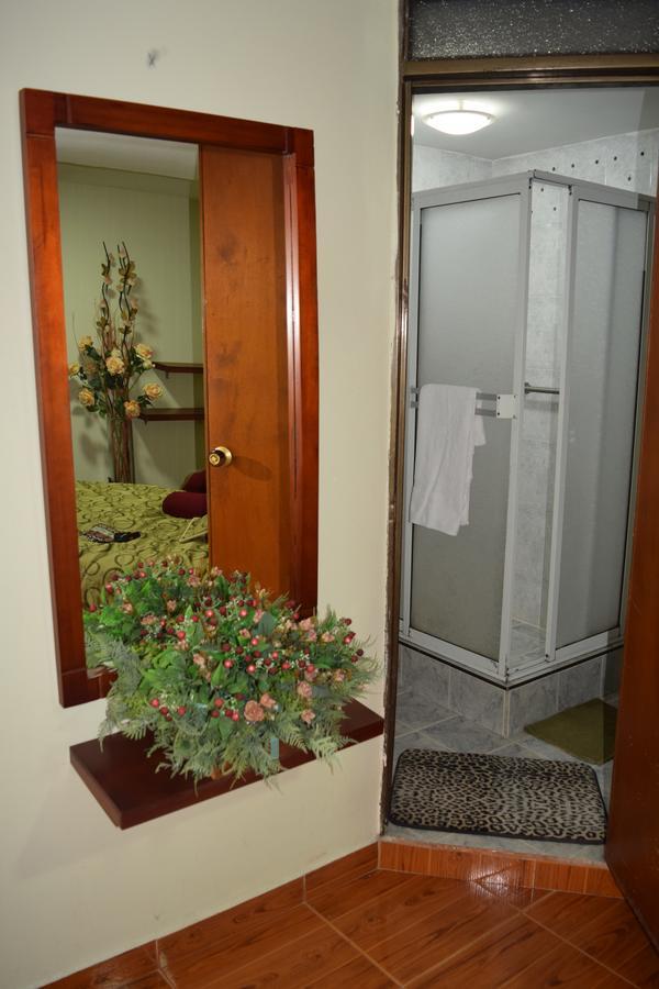Hotel Reina Isabella Ipiales Dış mekan fotoğraf