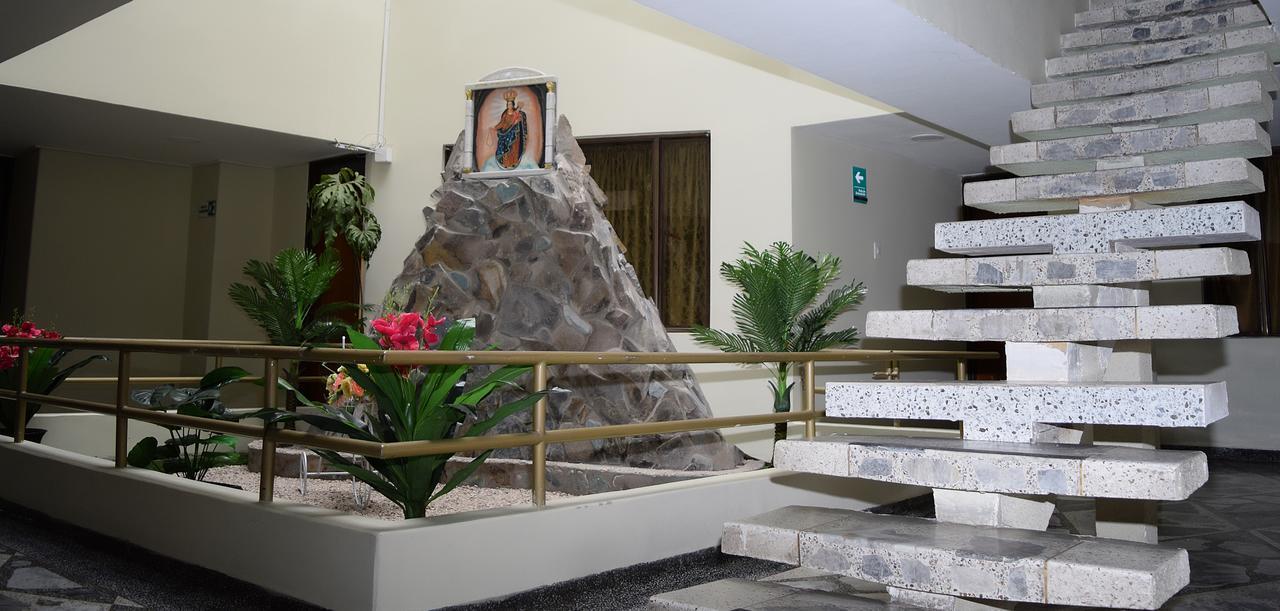 Hotel Reina Isabella Ipiales Dış mekan fotoğraf